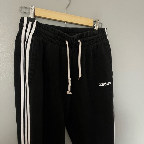 Adidas signature joggers S - Picture 6 of 7